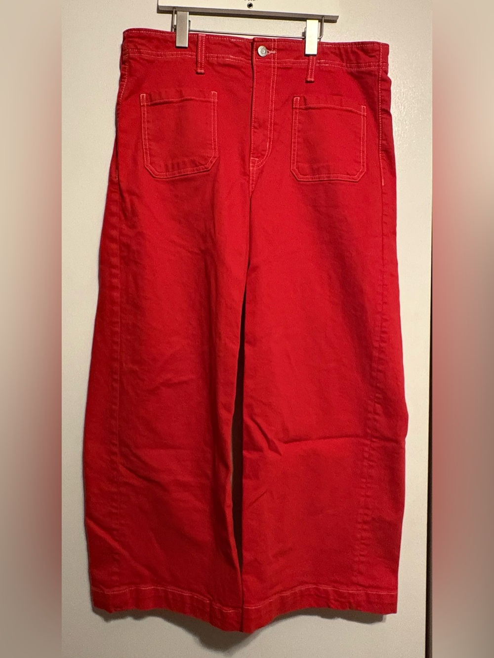 GAP Red High Rise Wide-Leg crop Jeans